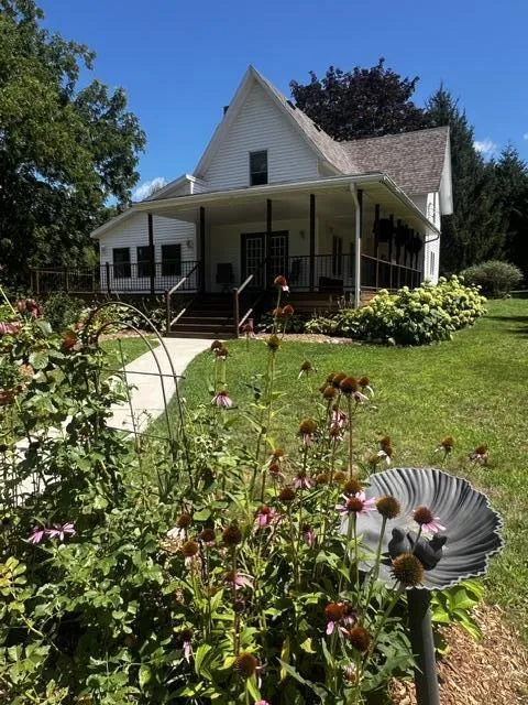 45054 County Road 380 Bloomingdale, MI 49026
