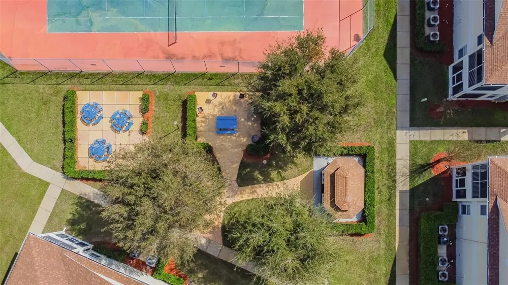 8827 GRAND PALMS CIRCLE #B Kissimmee, FL 34747