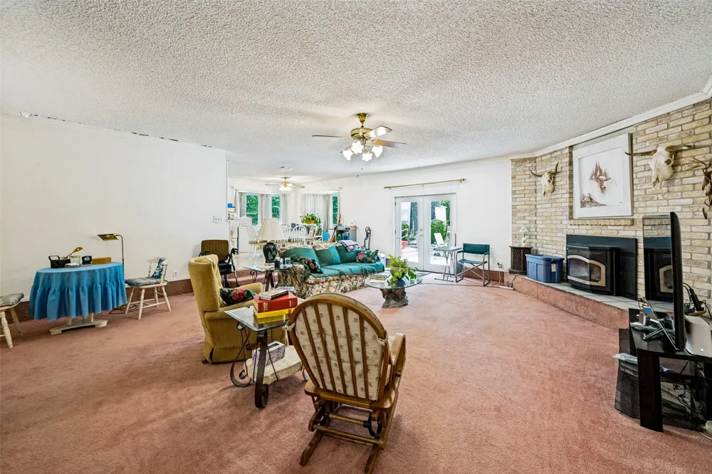 3014 Idlecreek Drive Dalworthington Gardens, TX 76016