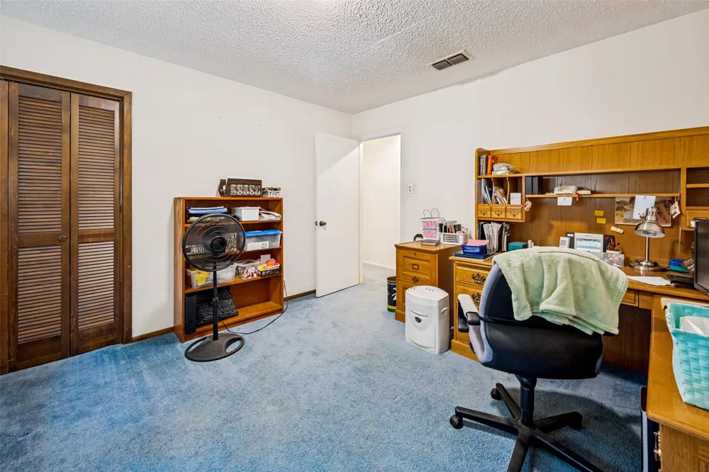 3014 Idlecreek Drive Dalworthington Gardens, TX 76016