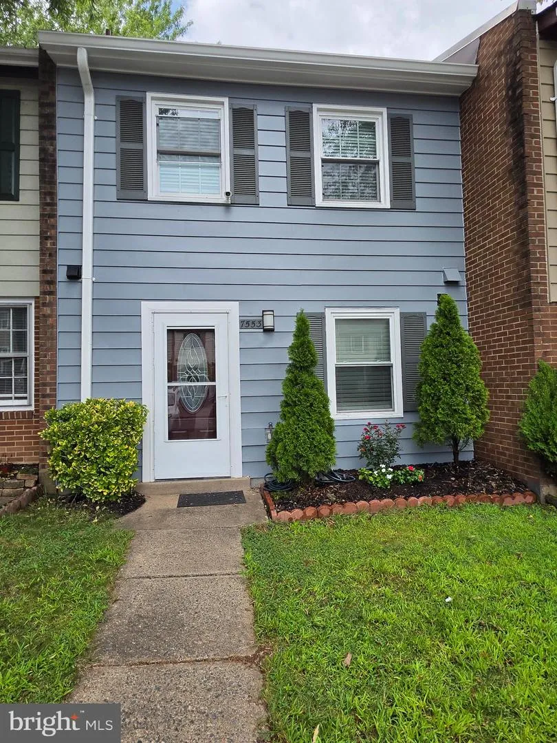 7553 WHITEHALL DRIVE Manassas, VA 20111