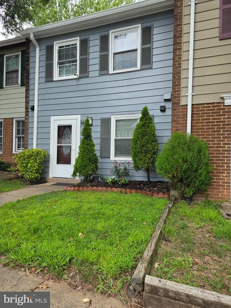 7553 WHITEHALL DRIVE Manassas, VA 20111
