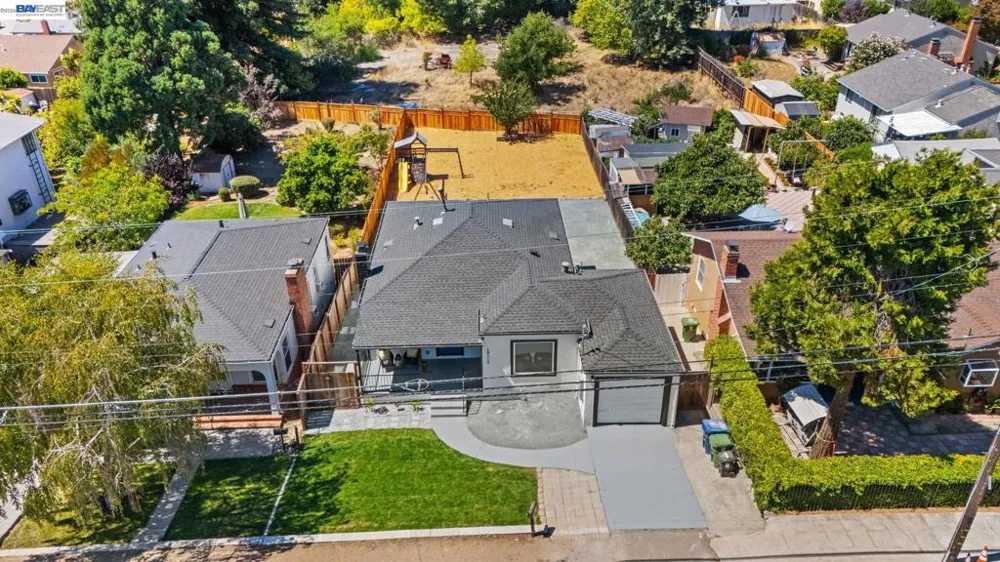 19117 Parsons Ave Castro Valley, CA 94546