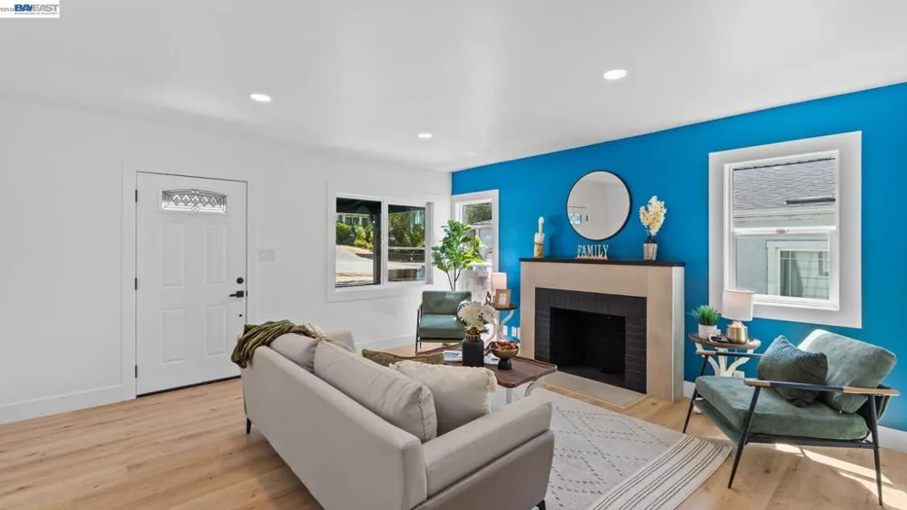 19117 Parsons Ave Castro Valley, CA 94546