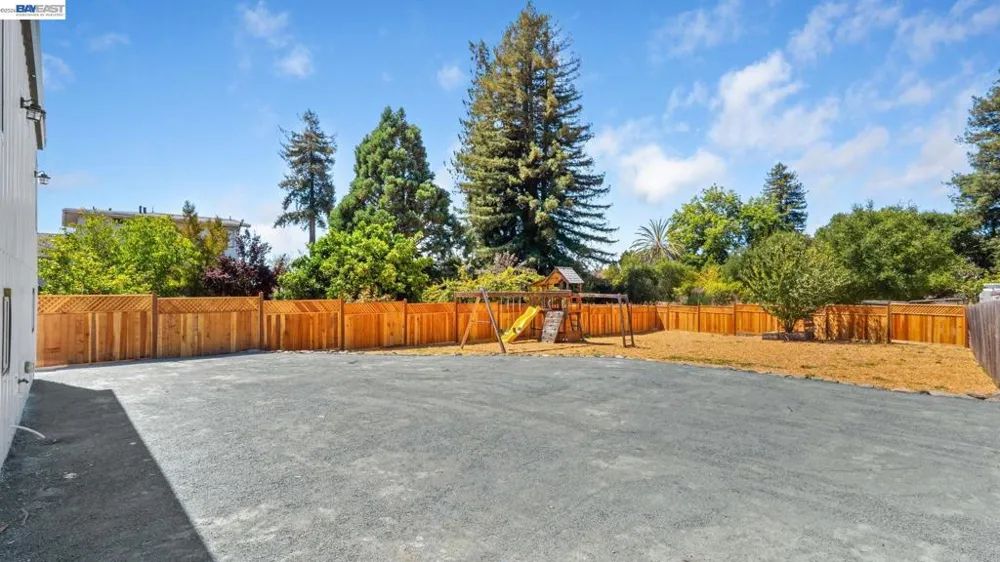 19117 Parsons Ave Castro Valley, CA 94546