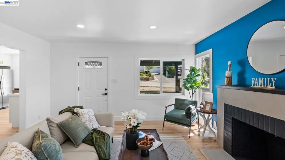 19117 Parsons Ave Castro Valley, CA 94546
