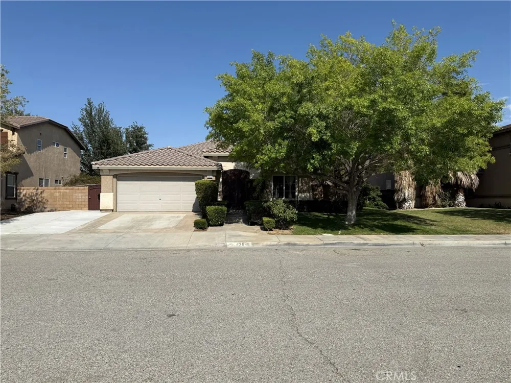 43646 Rialto Lancaster, CA 93535