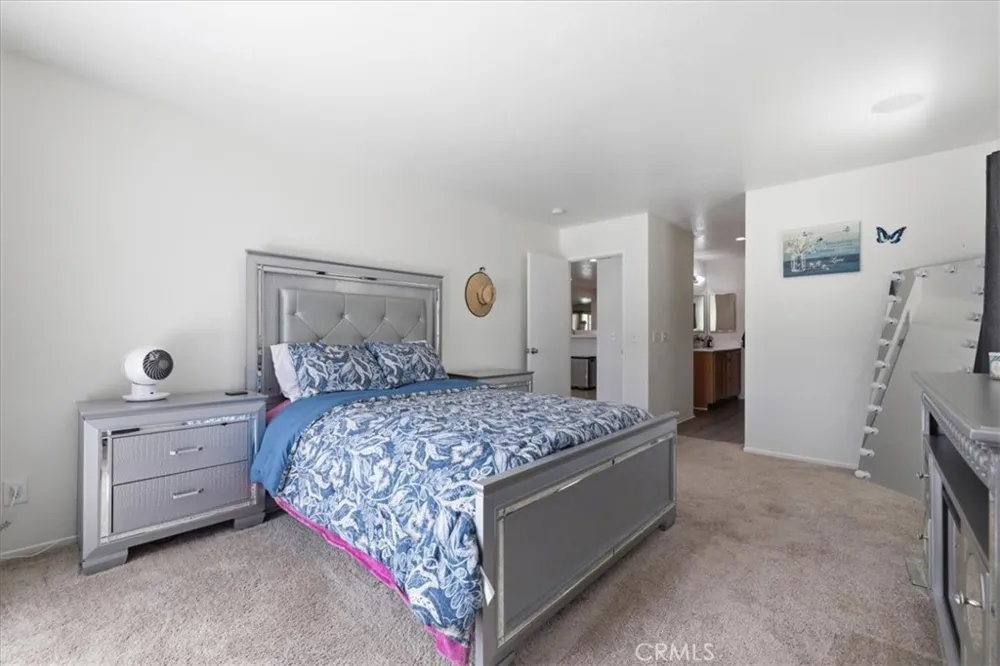 43646 Rialto Lancaster, CA 93535