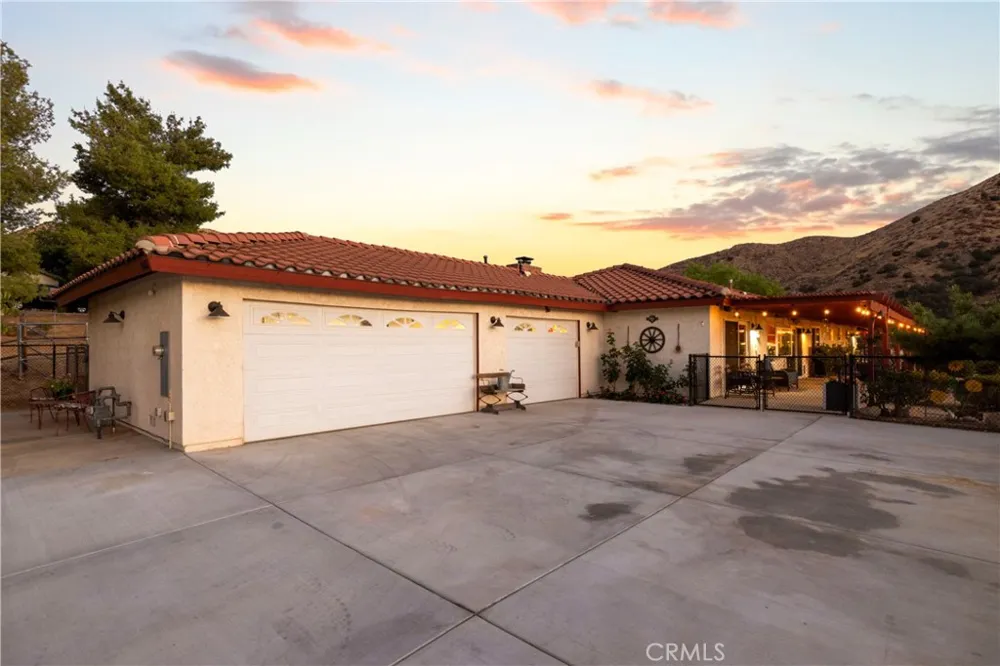 2862 Calmgarden Road Acton, CA 93510