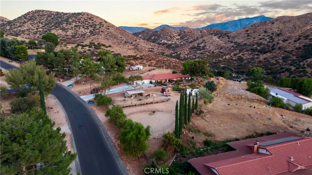 2862 Calmgarden Road Acton, CA 93510