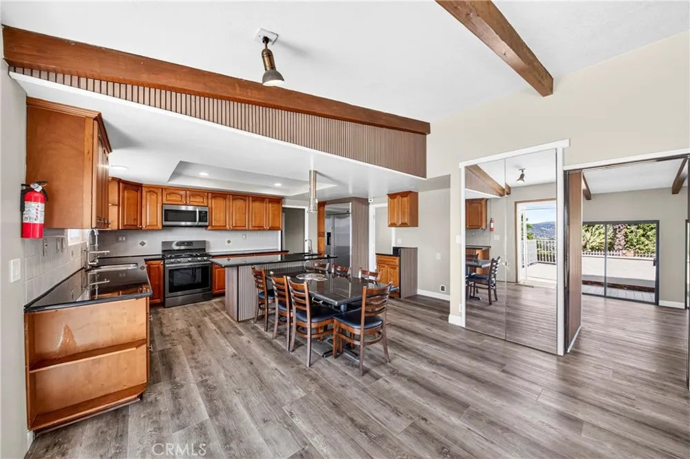 880 Gartel Walnut, CA 91789