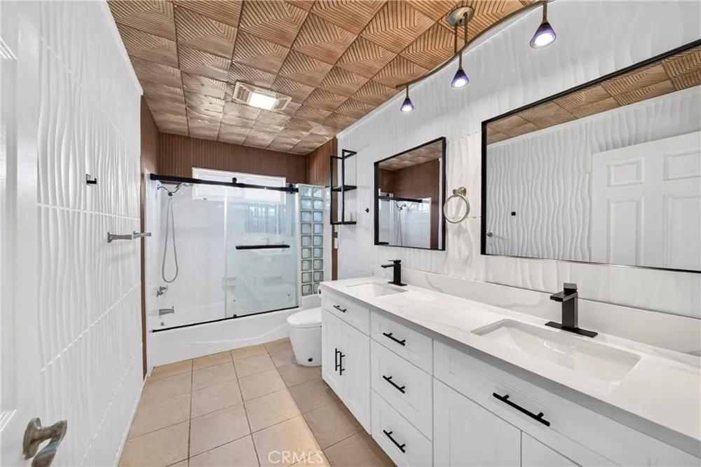 880 Gartel Walnut, CA 91789