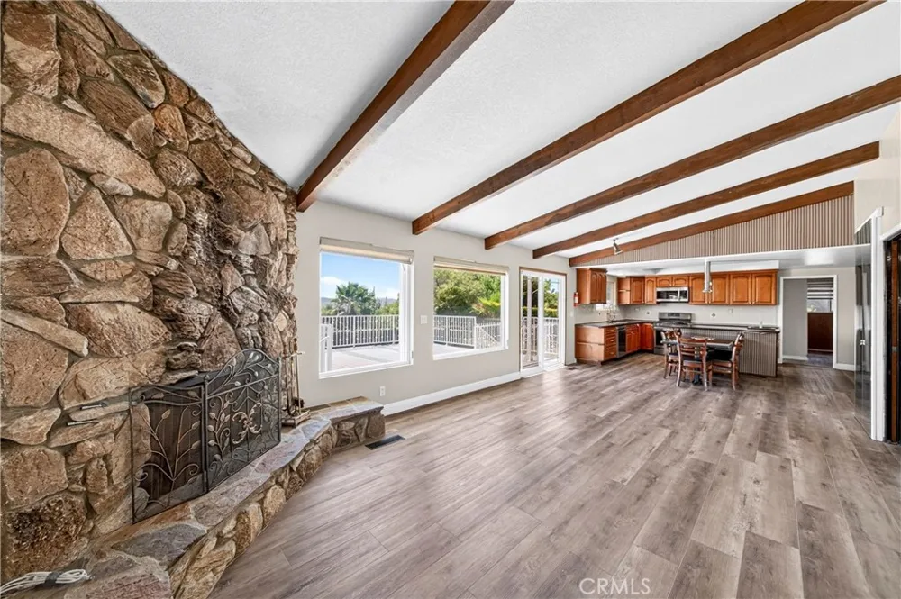 880 Gartel Walnut, CA 91789