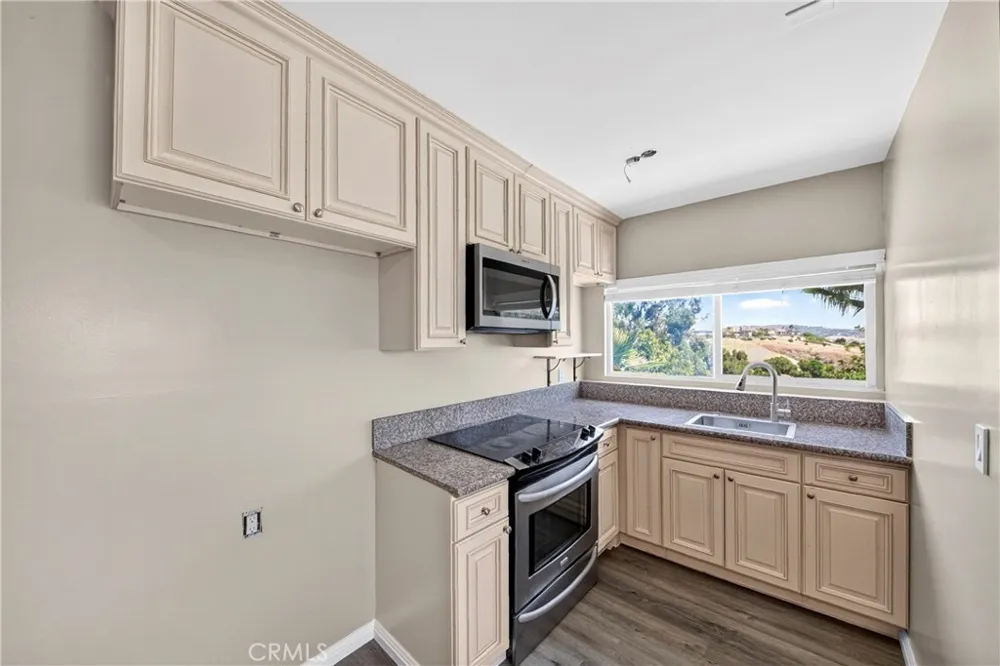 880 Gartel Walnut, CA 91789