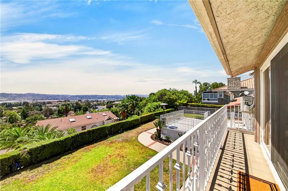 880 Gartel Walnut, CA 91789