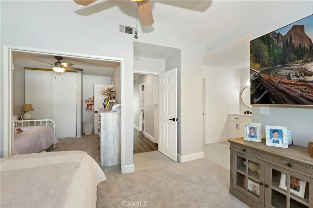 1613 Deanna Redlands, CA 92374