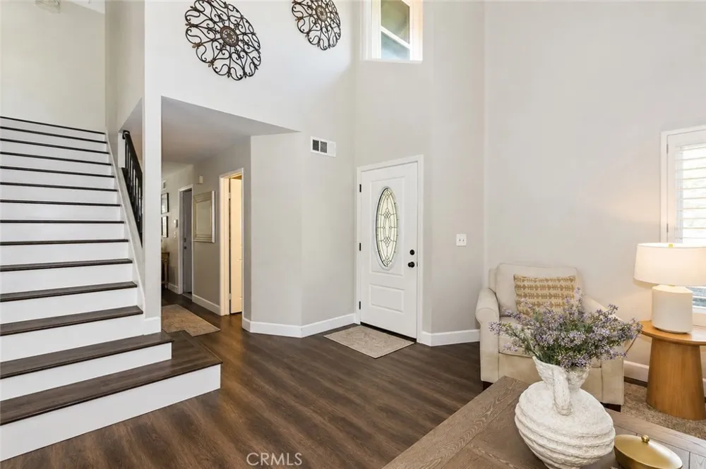 1613 Deanna Redlands, CA 92374