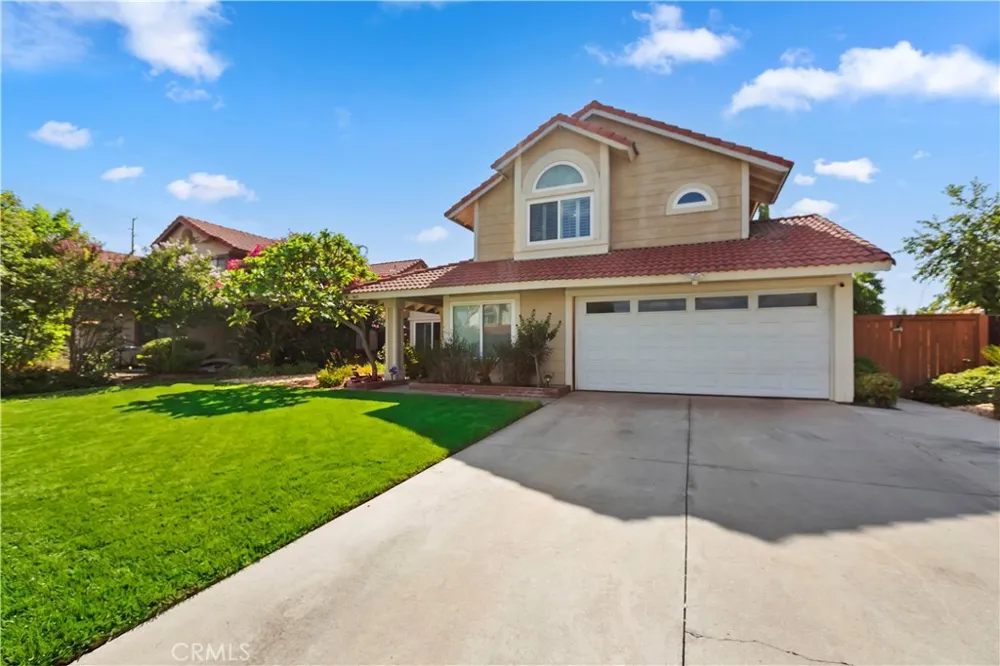 1613 Deanna Redlands, CA 92374