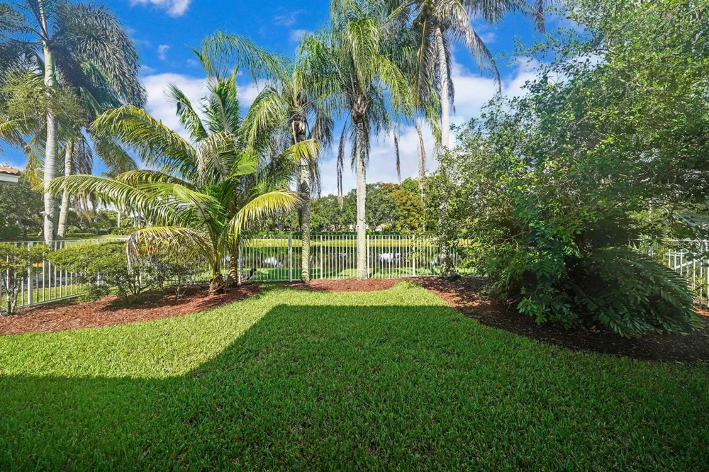 1457 BANYAN WAY Weston, FL 33327