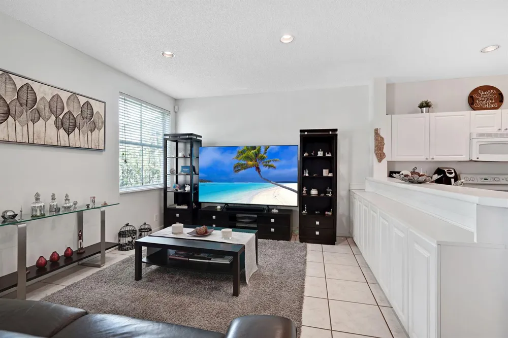 1457 BANYAN WAY Weston, FL 33327