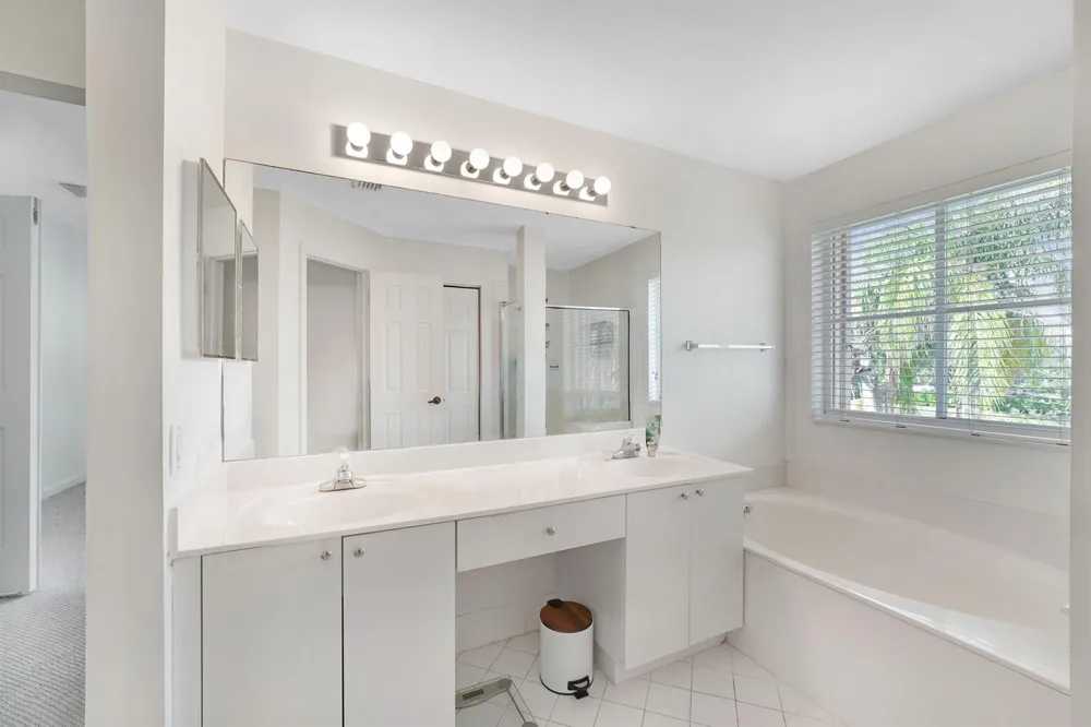 1457 BANYAN WAY Weston, FL 33327