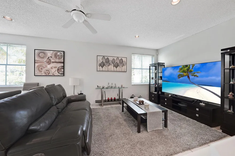 1457 BANYAN WAY Weston, FL 33327
