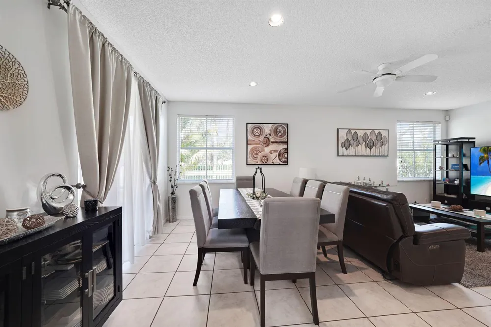 1457 BANYAN WAY Weston, FL 33327
