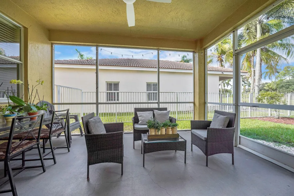 1457 BANYAN WAY Weston, FL 33327