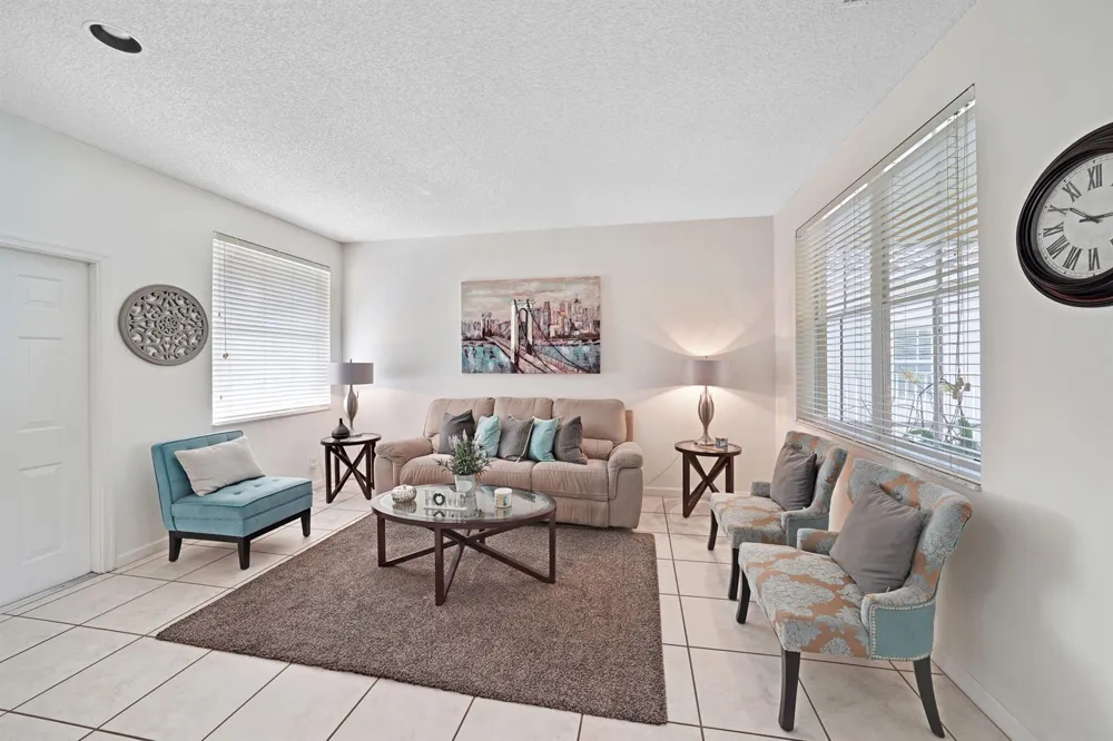 1457 BANYAN WAY Weston, FL 33327
