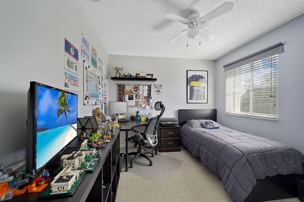 1457 BANYAN WAY Weston, FL 33327
