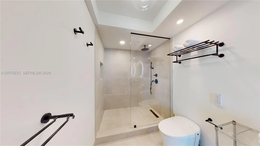 1500 Ocean Dr #810 Miami Beach, FL 33139