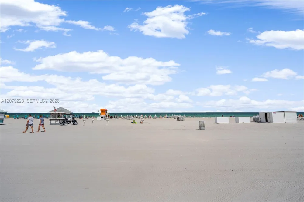 1500 Ocean Dr #810 Miami Beach, FL 33139