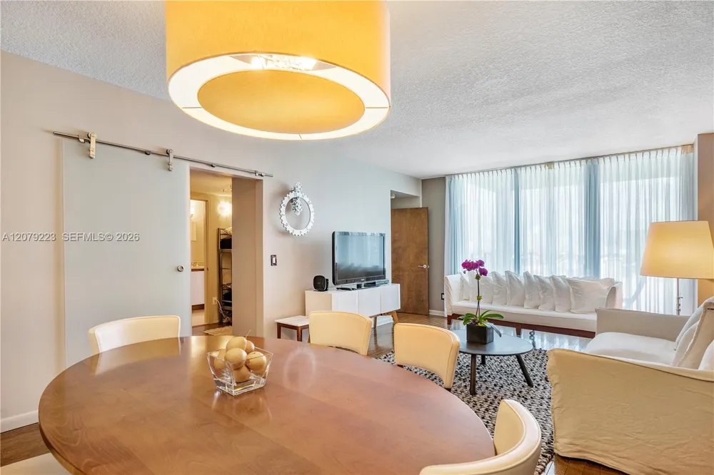 1500 Ocean Dr #810 Miami Beach, FL 33139
