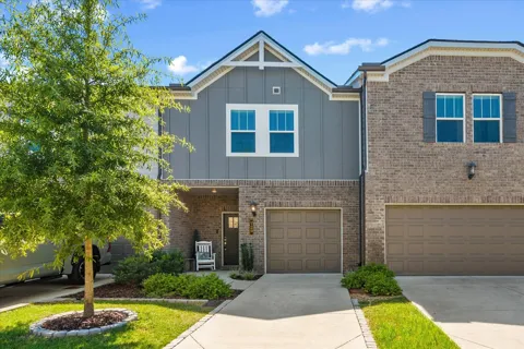 729 Prairie View Dr