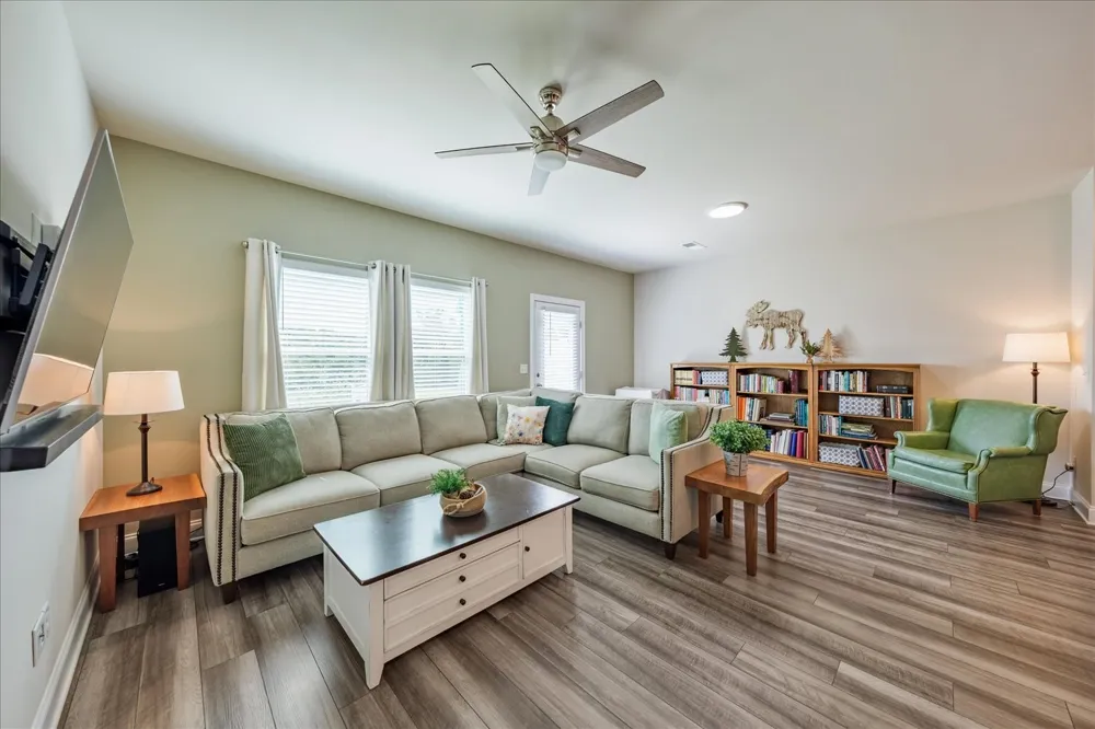 729 Prairie View Dr Columbia, TN 38401