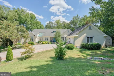 21 Rocky CIR NE