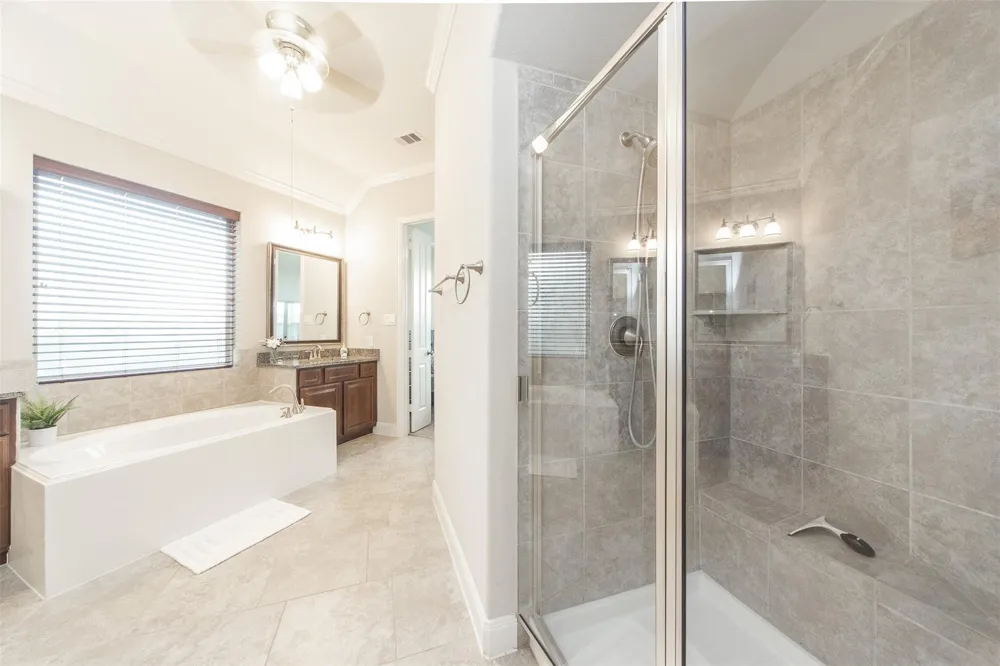 19738 Tacoma Bluff Drive Katy, TX 77433