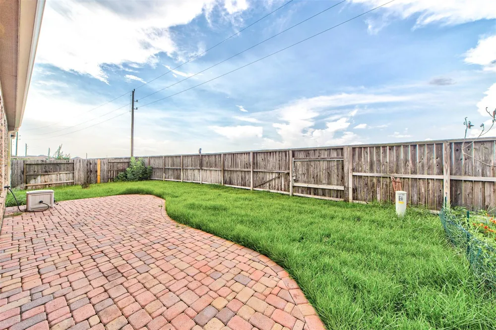 19738 Tacoma Bluff Drive Katy, TX 77433
