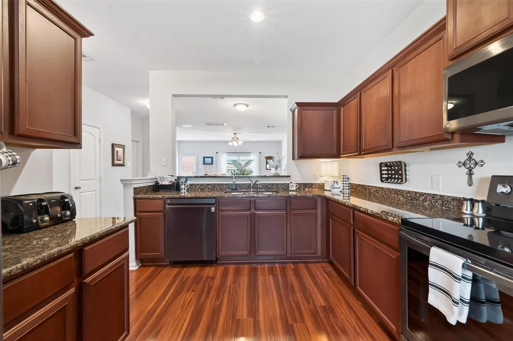 28021 Irving Drive Magnolia, TX 77355