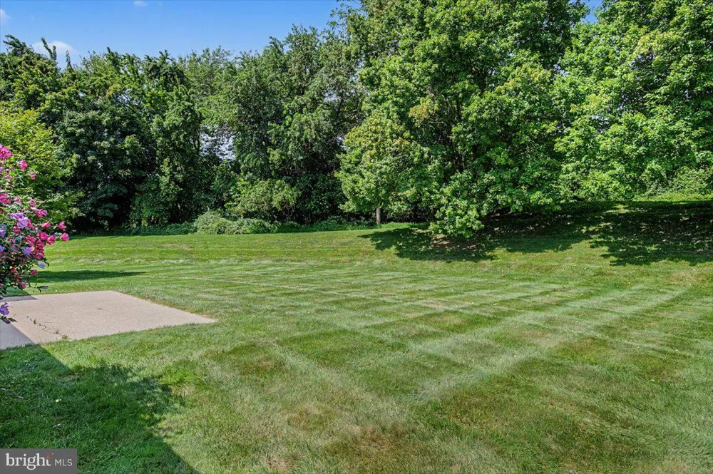 105 DYLAN CIRCLE Avondale, PA 19311