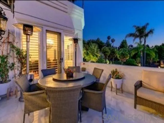17381 Circa Oriente Rancho Santa Fe, CA 92067