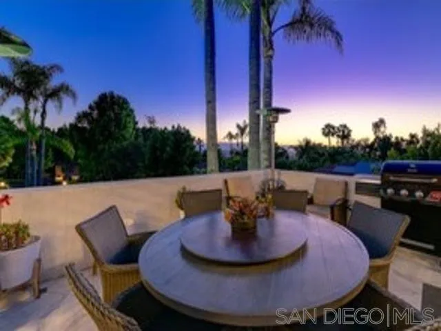 17381 Circa Oriente Rancho Santa Fe, CA 92067