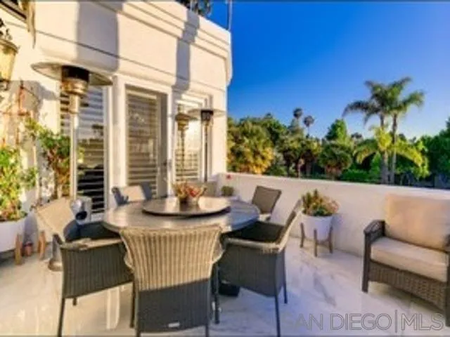 17381 Circa Oriente Rancho Santa Fe, CA 92067