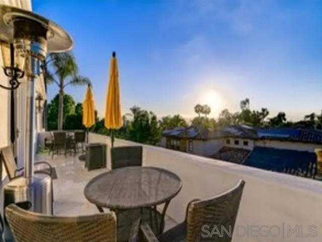 17381 Circa Oriente Rancho Santa Fe, CA 92067