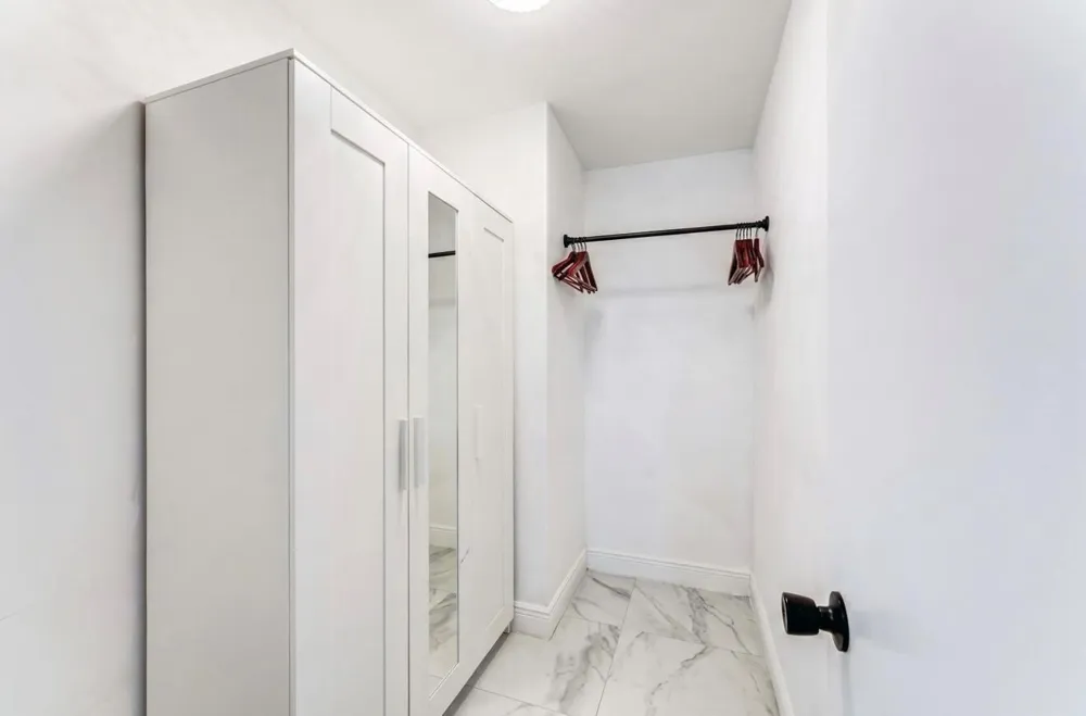 9819 Spanish Isles Drive Boca Raton, FL 33496