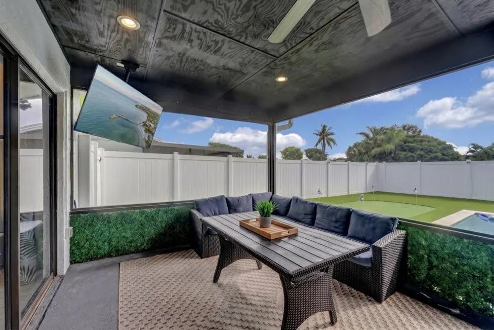 9819 Spanish Isles Drive Boca Raton, FL 33496