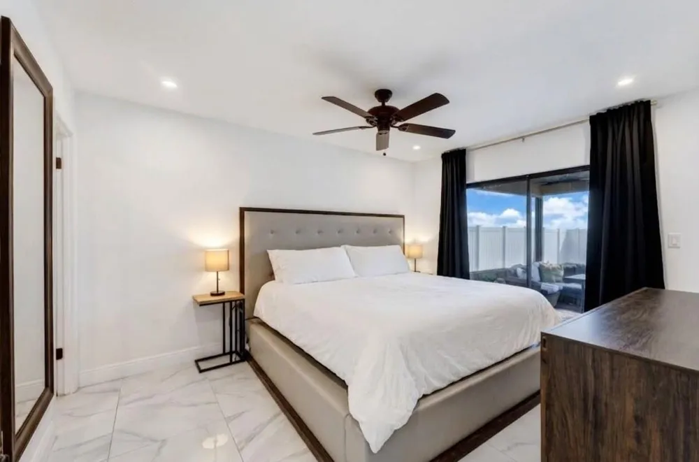 9819 Spanish Isles Drive Boca Raton, FL 33496