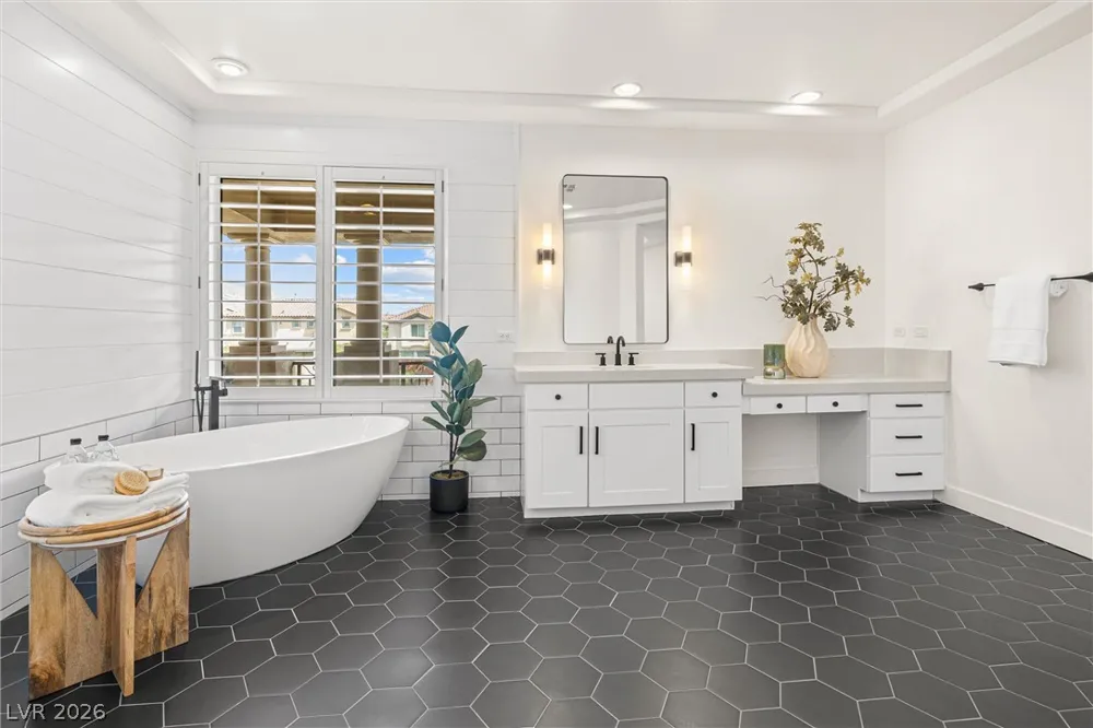1972 Alcova Ridge Drive Las Vegas, NV 89135