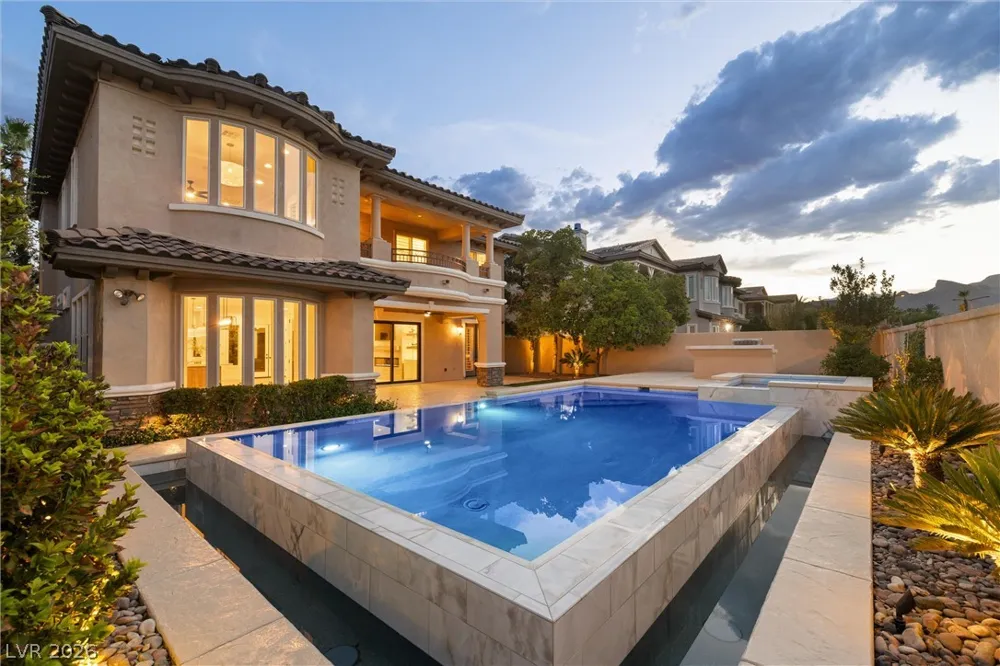 1972 Alcova Ridge Drive Las Vegas, NV 89135