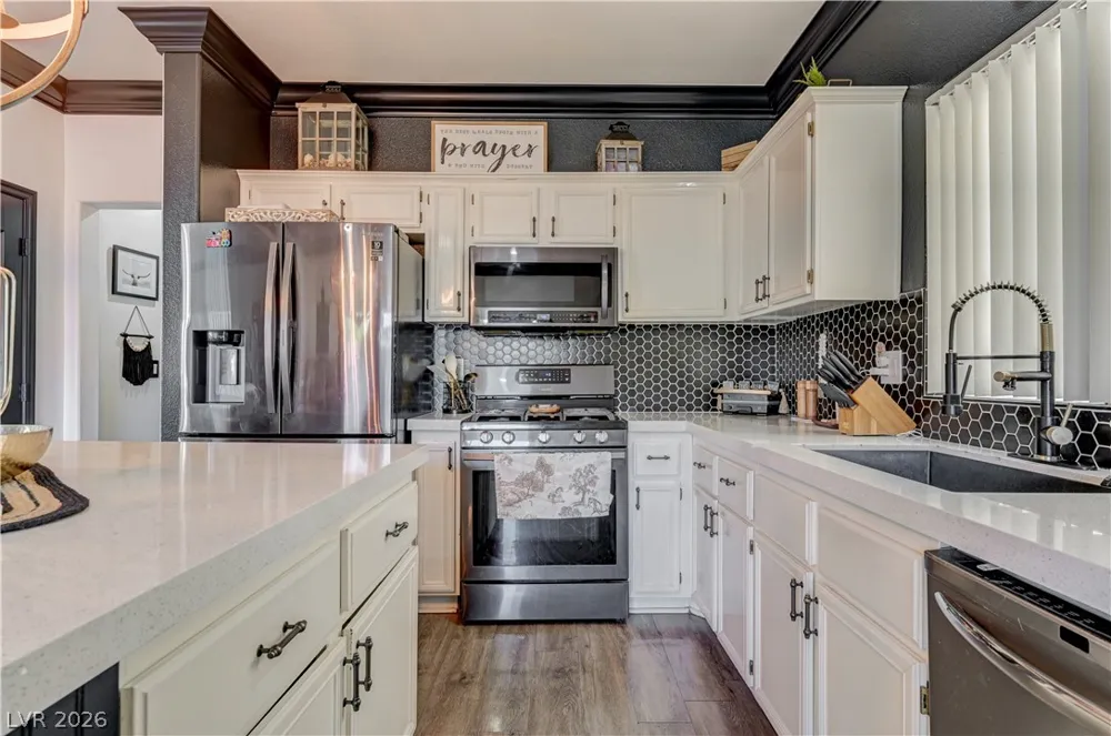 1116 Oceanwood Avenue North Las Vegas, NV 89086